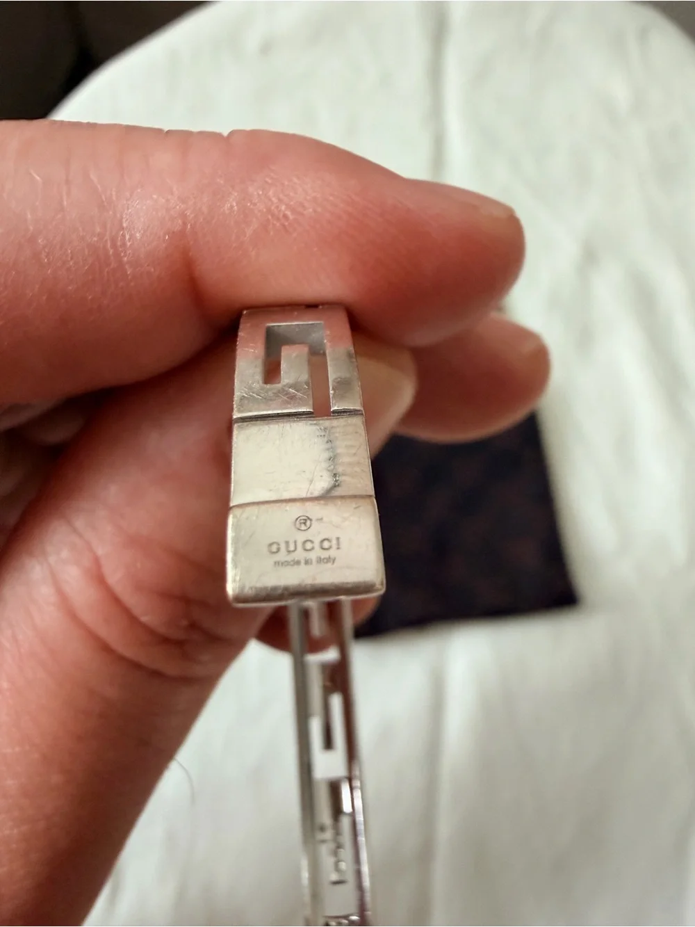 GUCCI White Gold/Diamond “G” logo bracelet